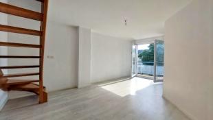 Appartement en duplex T2 et box  à Vannes
