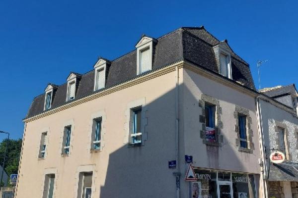 Immeuble composé de trois logements à Sainte-Anne-d'Auray