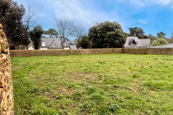 Terrain à bâtir idéalement situé à Sarzeau