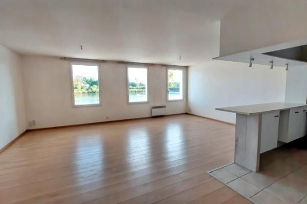 Appartement T3 avec terrasse et vue magnifique sur la rivière d’Auray