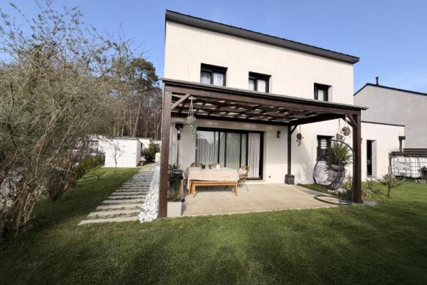 Maison Contemporaine à Locqueltas