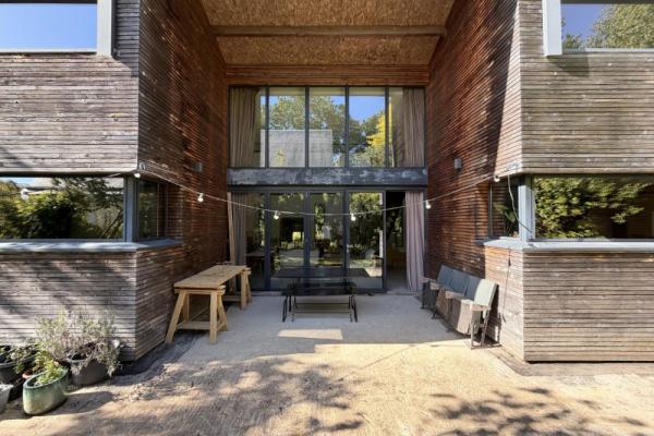 Maison d'architecte en bois 4 chambres à Arradon