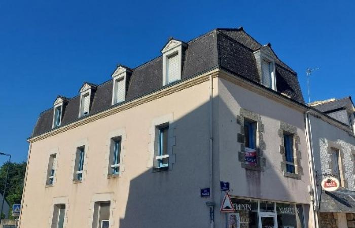 Immeuble composé de trois logements à Sainte-Anne-d'Auray